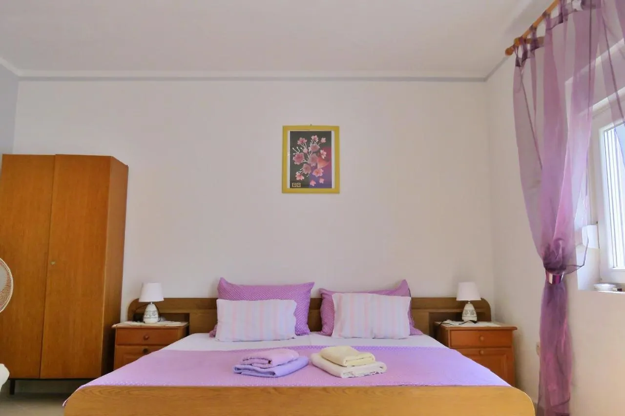 טרוגיר Studio Apartment Liovic קרואטיה